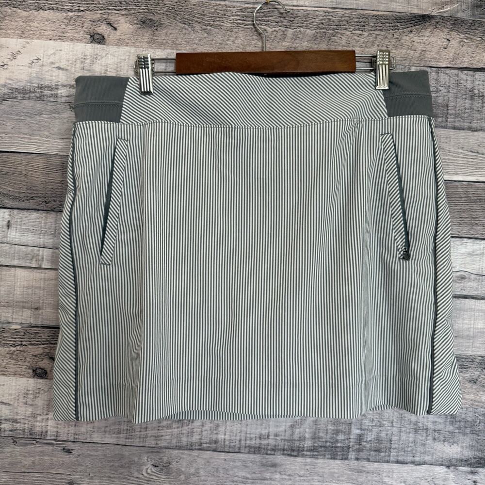 Athleta Womens Brooklyn Textured 16" Gray Stripe Skort Skirt 16